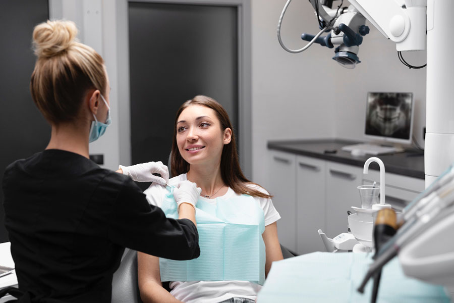Стоматолог в Ужгороді, в PICASSO Dental Clinic Стоматолог в Ужгороді PICASSO Dental Clinic